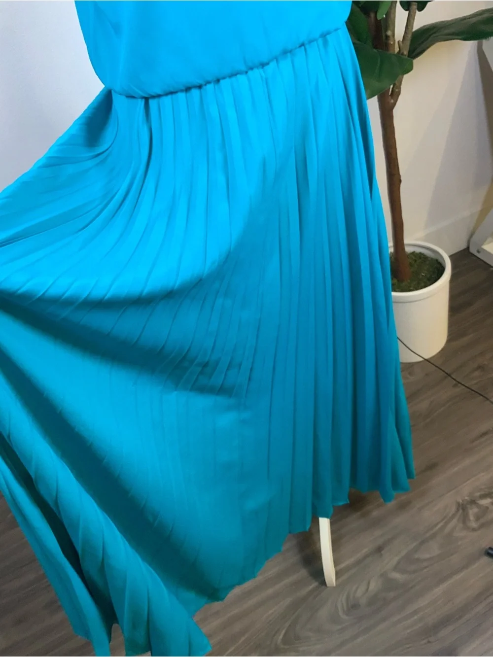 MICHAEL Michael Kors Teal Sleeveless Pleated Maxi Dress